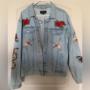 PACSUN EMBROIDERED JEAN JACKET 🌹